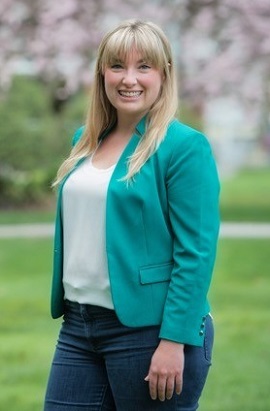 Kyly Whitfield Headshot