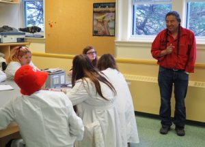 Elders Gary Joseph and Eileen Brooks of Sipekne’katik First Nation co-facilitating a Biology/ Botany Laboratory at Mount Saint Vincent University